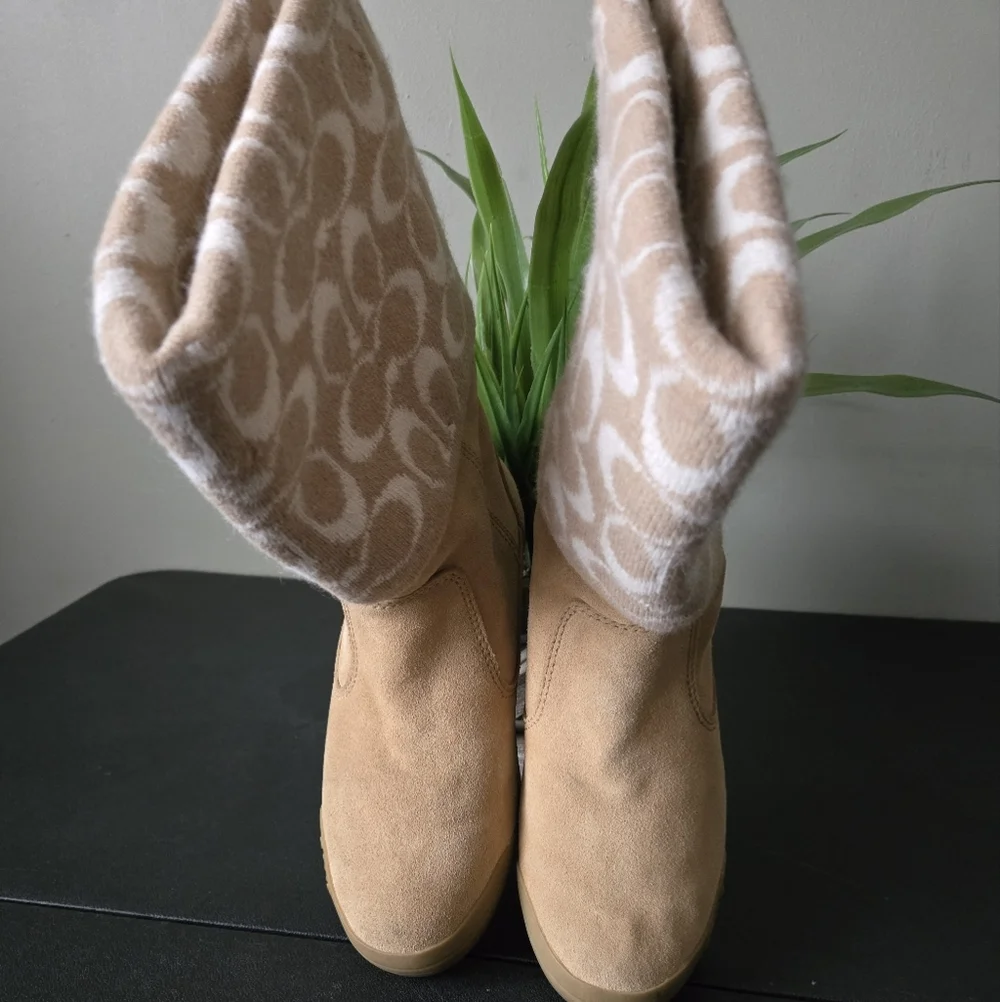 Coach boots sz 5 1/2 - Picture 5 of 9
